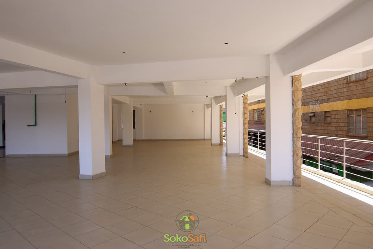 Soko Safi - Your Neighborhood Mall